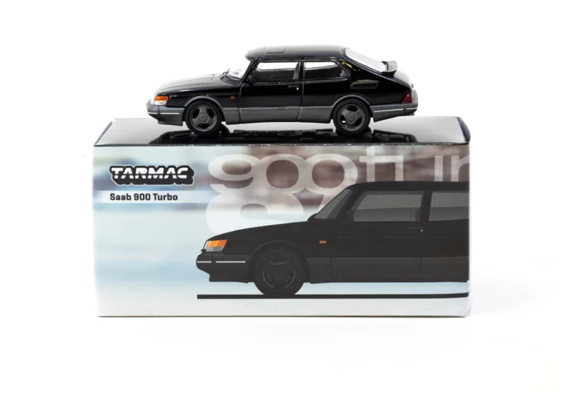 Tarmac Works Saab 900 Turbo - obrazek 3