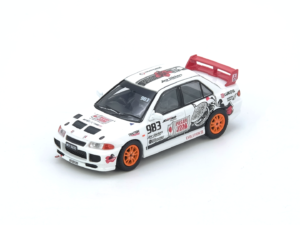 INNO64 Mitsubishi Lancer Evolution III TracKerz Racing 1:64