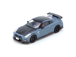 INNO64 Nissan GT-R R35 Nismo Special Edition 2022 1:64