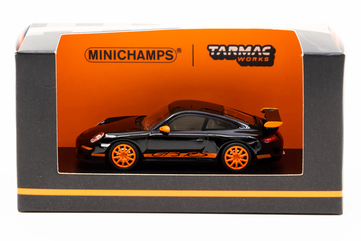 Minichamps x Tarmac Works Porsche 911 GT3 RS