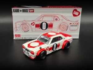 Mini GT Kaido House Nissan Skyline 2000 GT-R KPCG10 //211 1:64