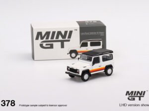 MINI GT Land Rover Defender 90 Wagon White 1:64