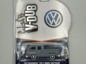 GreenLight Volkswagen Type 2 Double Cab Pickup 1978 1:64