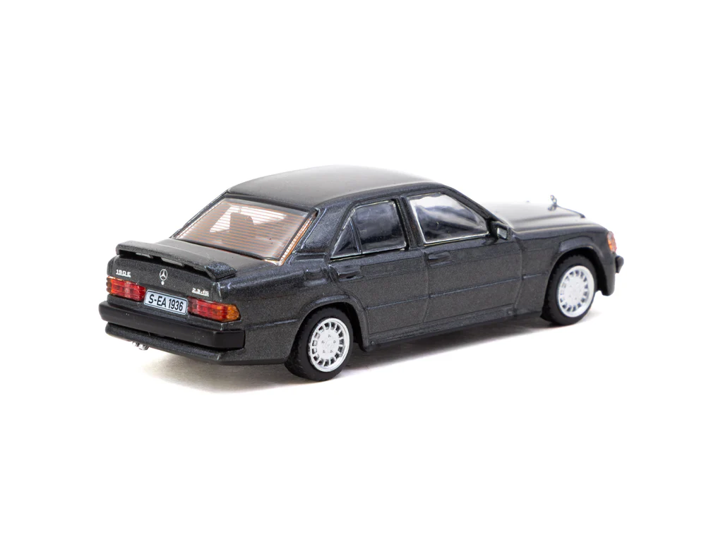 Tarmac Works Mercedes-Benz 190E 2.3-16 Black 1:64 - obrazek 3