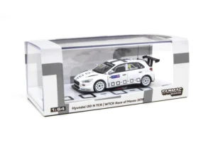 Tarmac Works Hyundai i30 N TCR WTCR Race of Macau 2018 1:64
