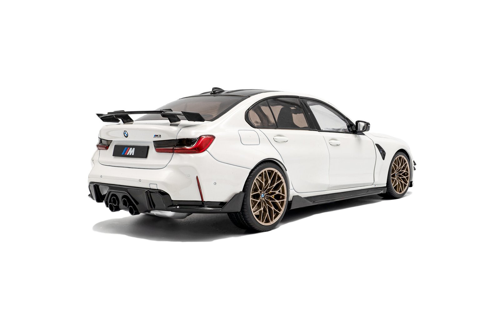 Solido BMW M3 G80 M Performance Parts Alpine White 1:18 - obrazek 5