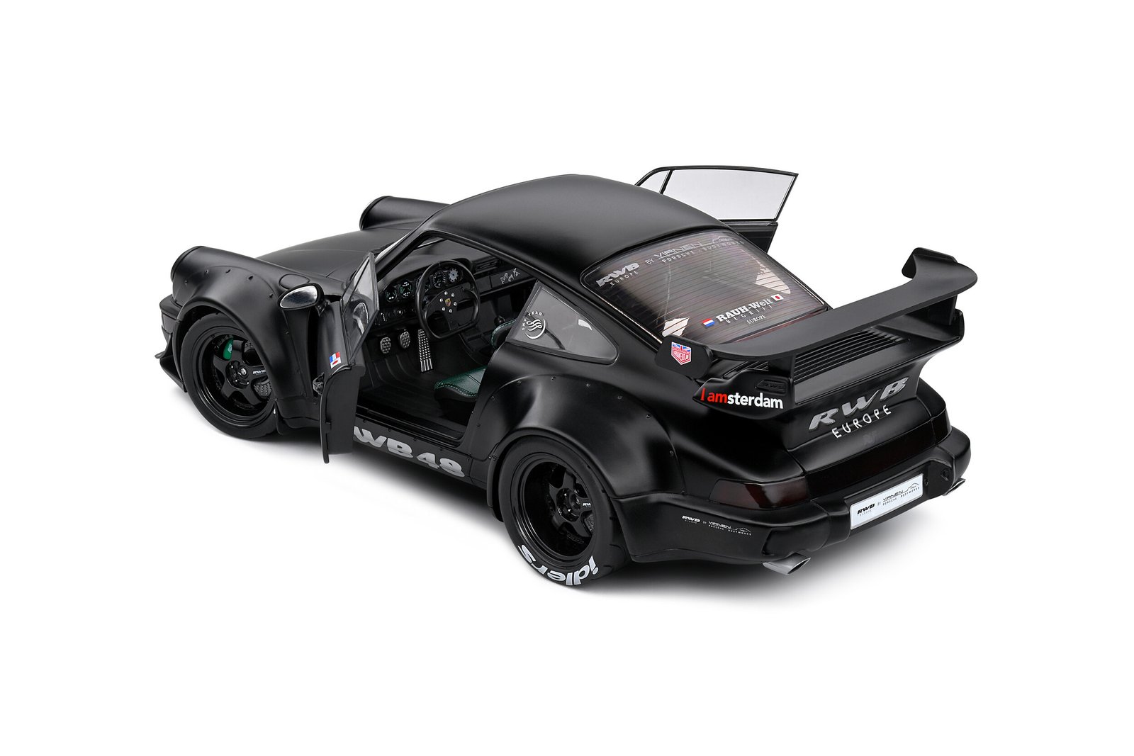 Solido Porsche 911 RWB Darth Vader 2016 1:18 - obrazek 4