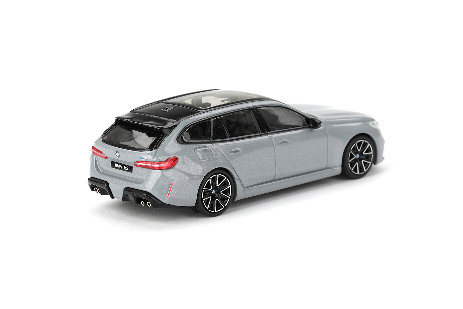 Mini GT 1:64 BMW M5 Touring Brooklyn Grey Metallic - obrazek 3