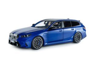 Solido BMW M5 Touring G99 – Marina Bay Blue Metallic 1:18