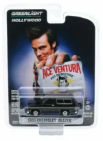 Greenlight Hollywood Ace Ventura Chevrolet Blazer 1989