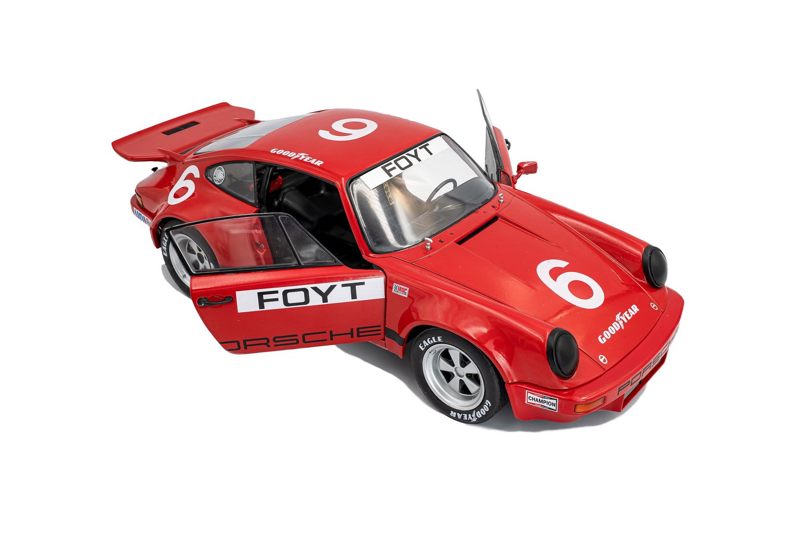Solido Porsche 911 IROC Daytona 1974 #6 Foyt – 1:18 - obrazek 4