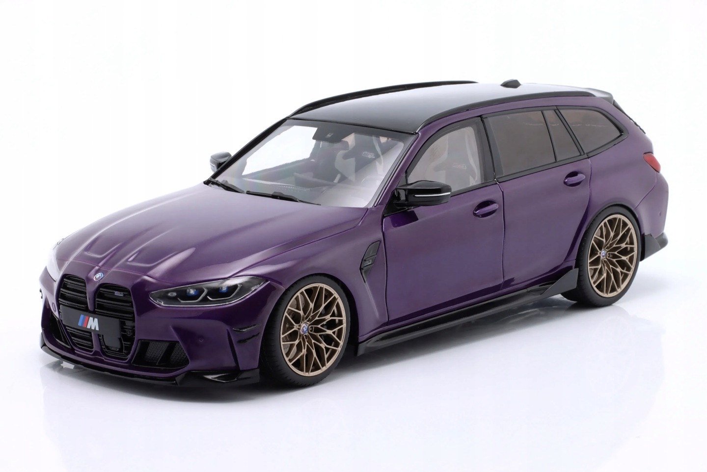 Solido BMW M3 Touring G81 Performance Parts 2024 Twilight Purple 1:18
